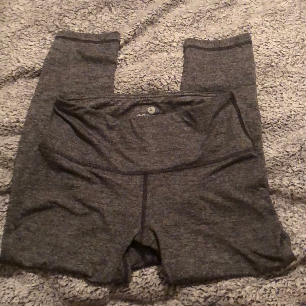 90 Degree 7/8 Leggings